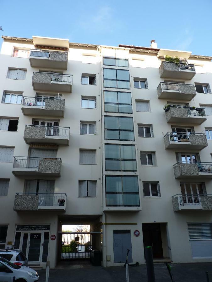 Charmant 3 Pieces 10 Min De Lyon Villeurbanne Dış mekan fotoğraf